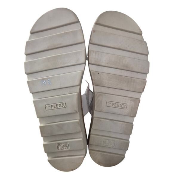The Flexx Woodstock Slide Sandal In White Delux  Sz 7.5 EUC - Picture 6 of 6